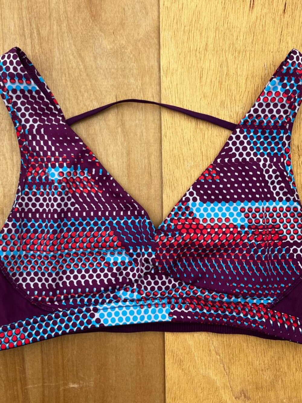 VICTORIA’S SECRET VSX SPORTS BRA Women’s sz M Purple Blue